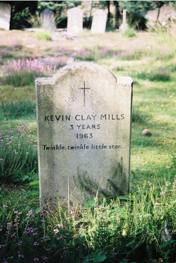 Headstone of Kevin Clay Mills