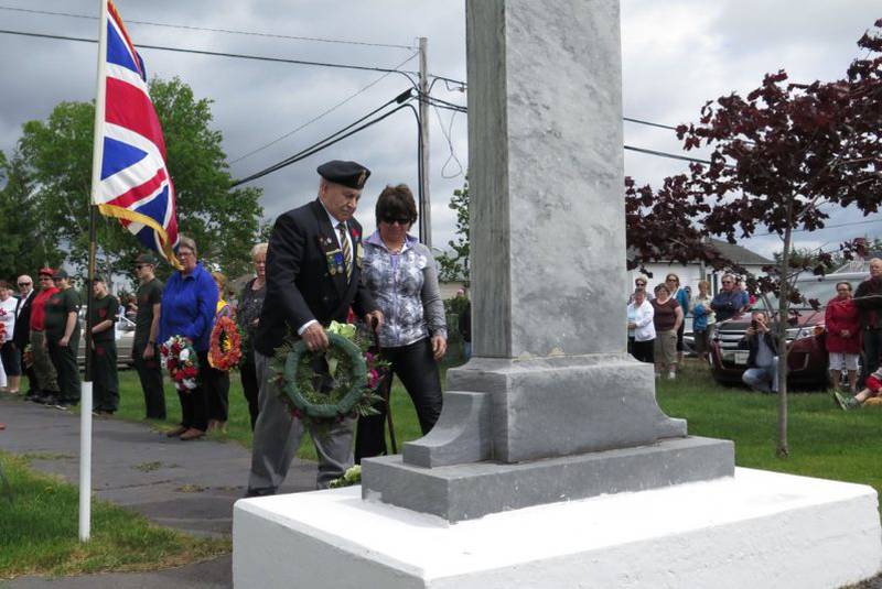 Buchans cenotaph back