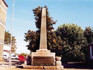 obelisk (front)