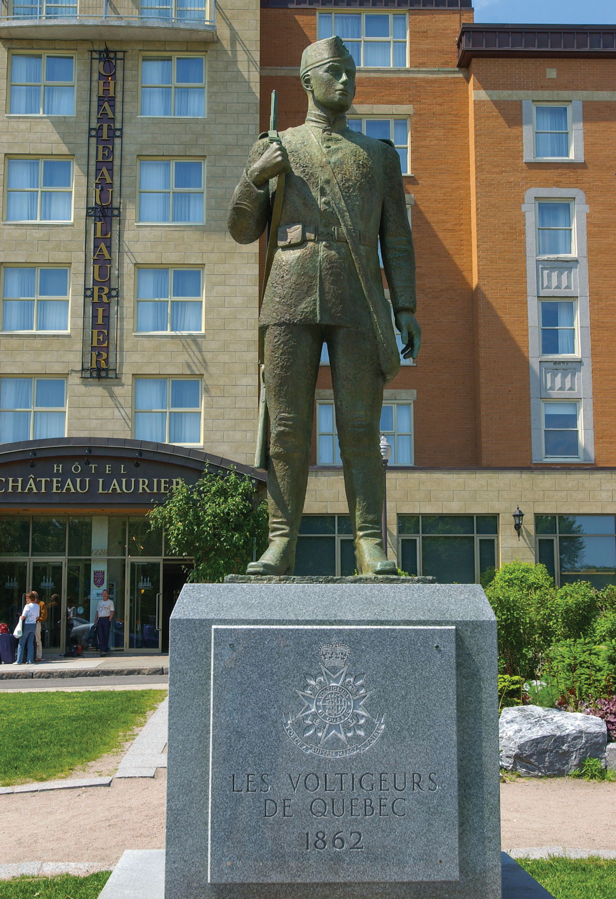 Monument commémorative du Régiment Les Voltigeurs de Québec