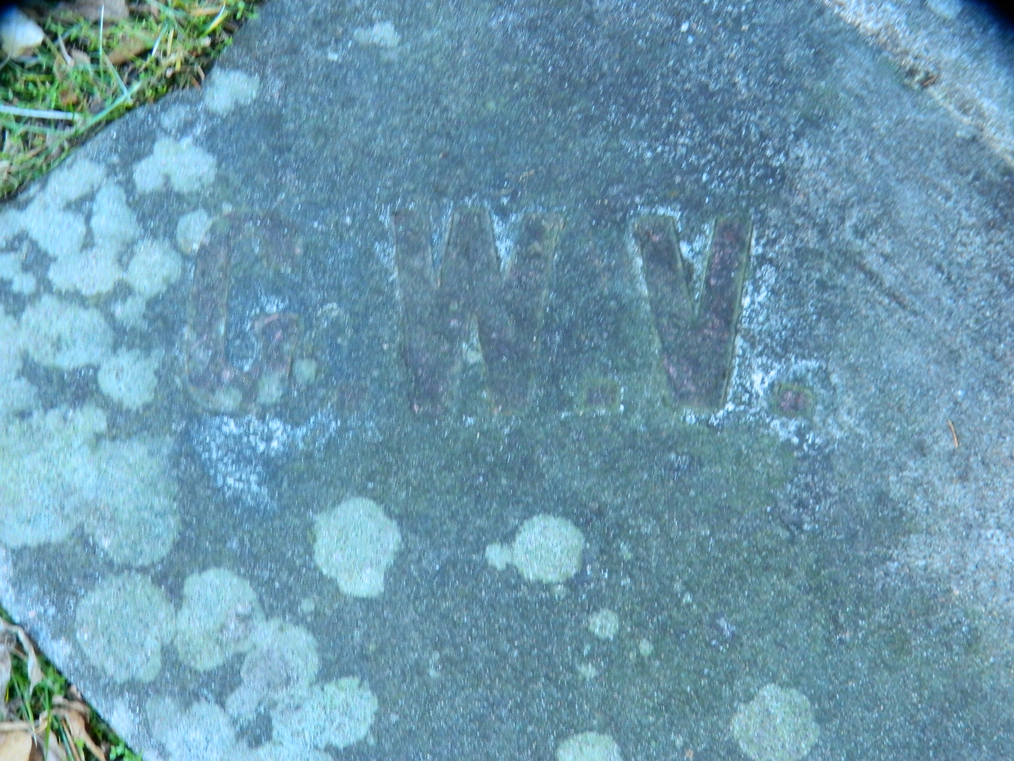 G.W.V. inscription