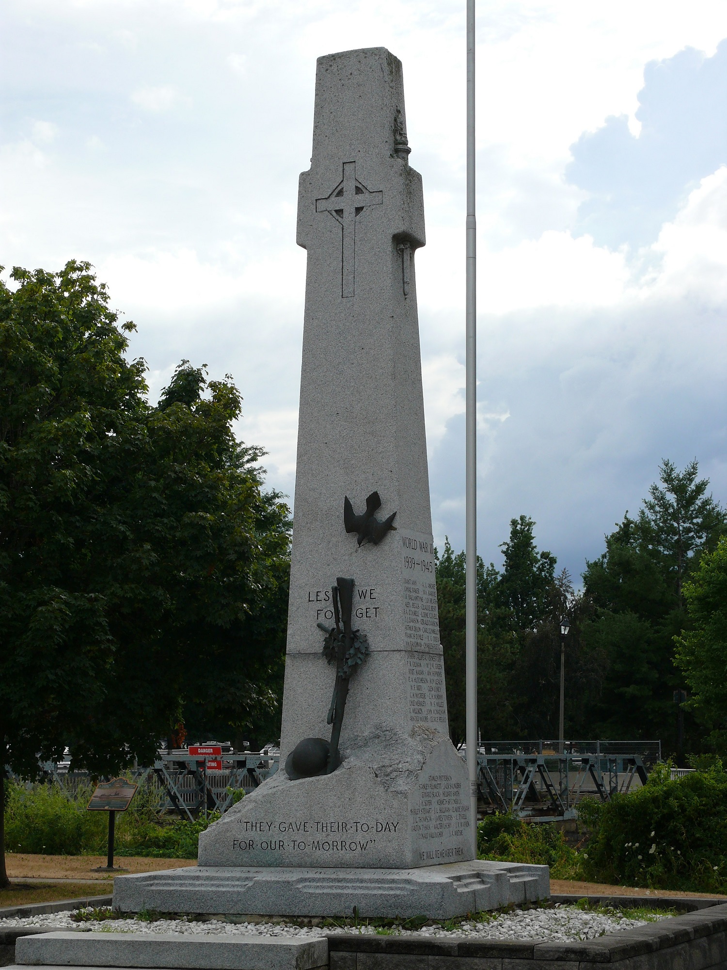 Smiths Falls Cenotaph