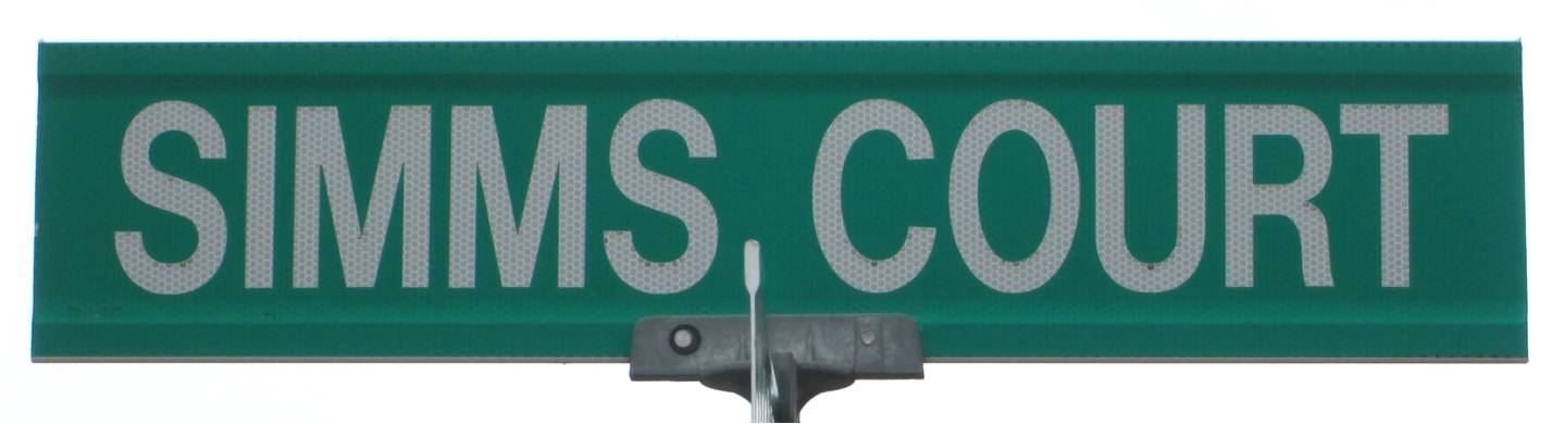 Photo- Simms Court- street sign (photo by R. Turcotte)