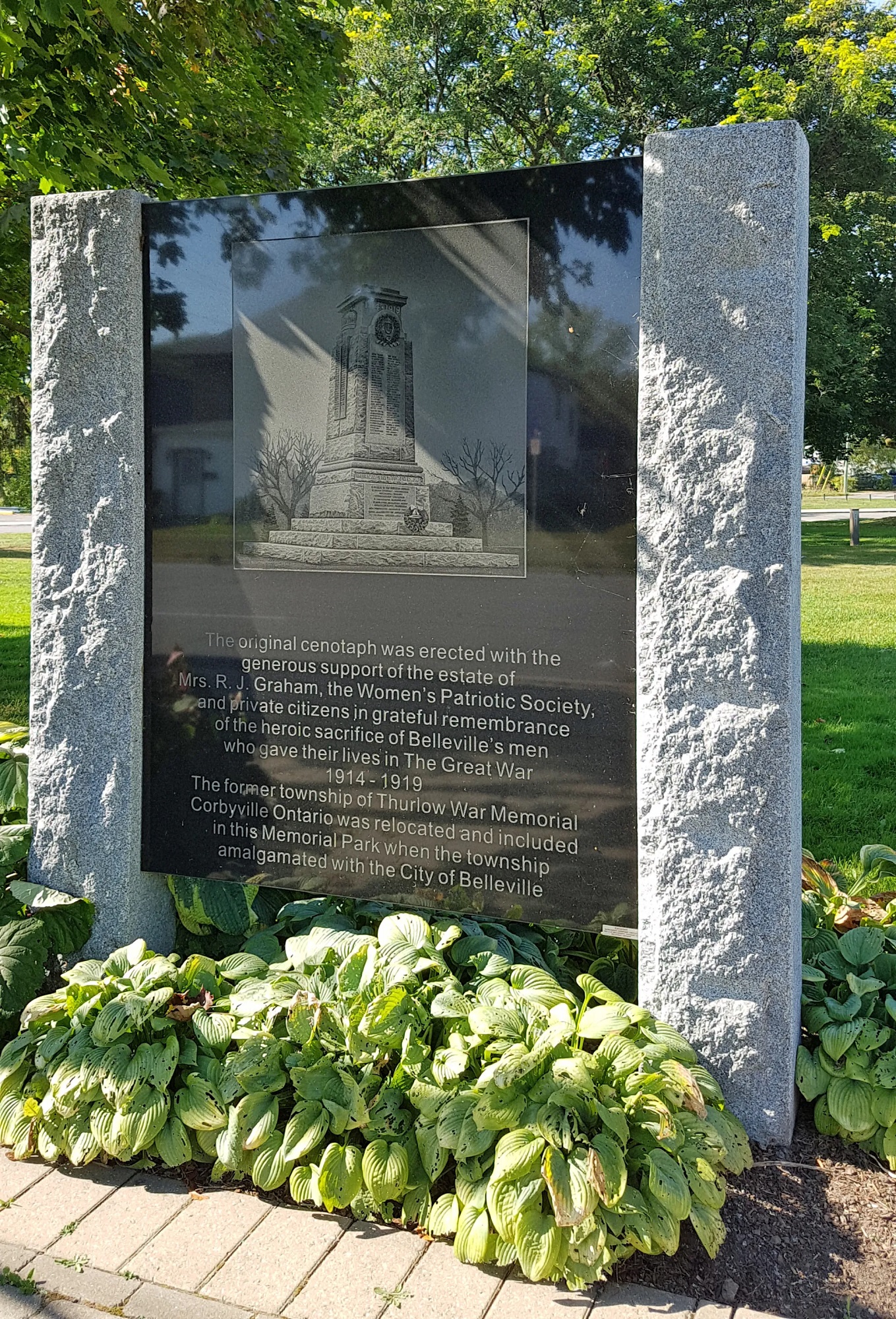 Belleville Cenotaph (1932) slab