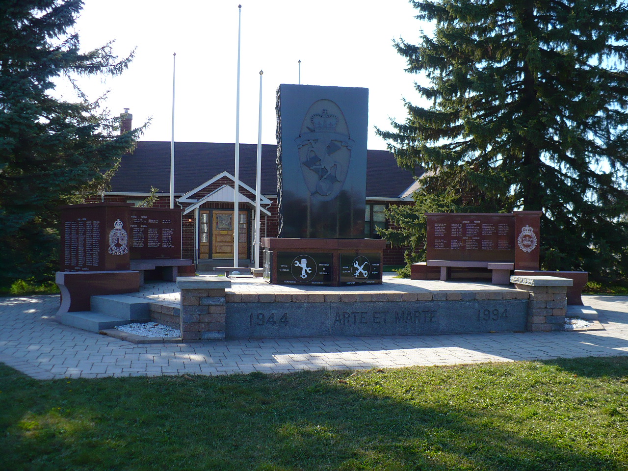 Corps of Royal Canadian Electrical Mechanical Engineers Memorial ...