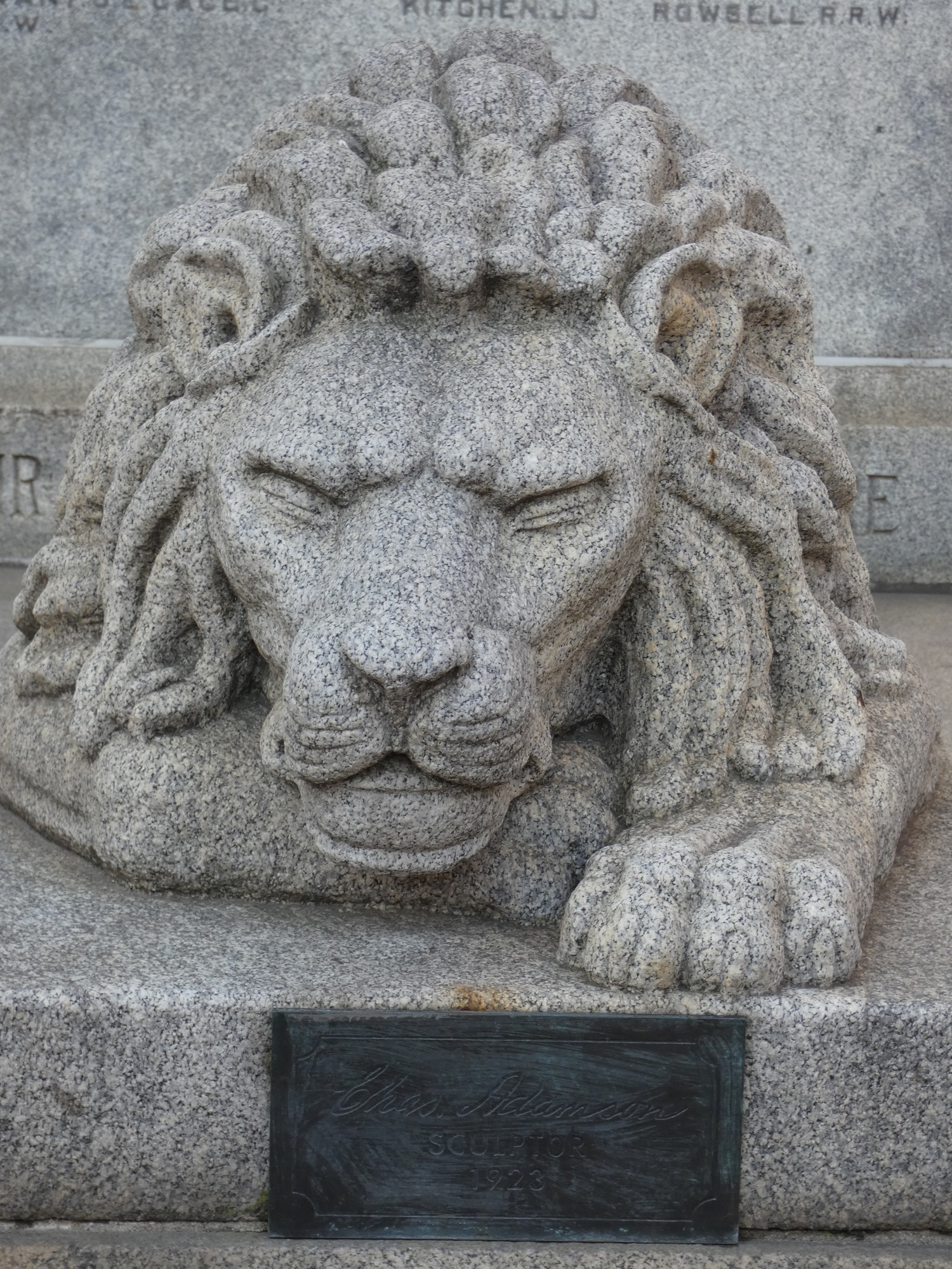 lion sculpture