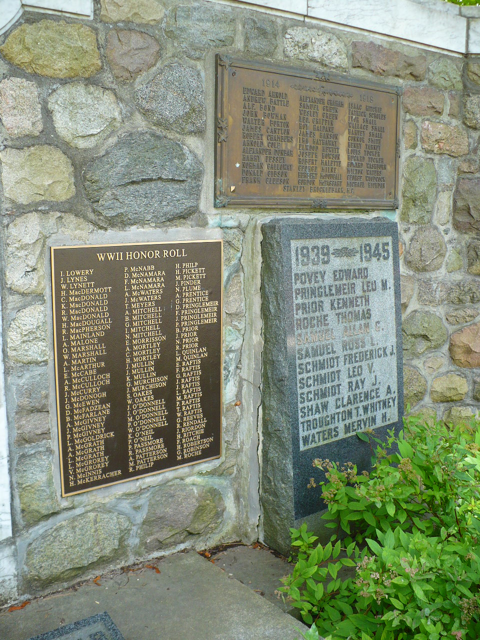 front right plaques