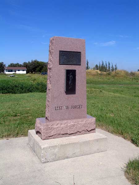 Roseau River Anishinabe First Nation Cenotaph