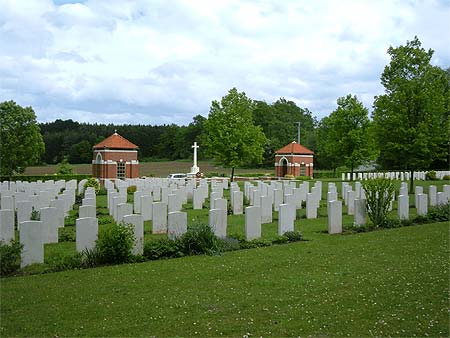 Cimetière militaire de Hotton