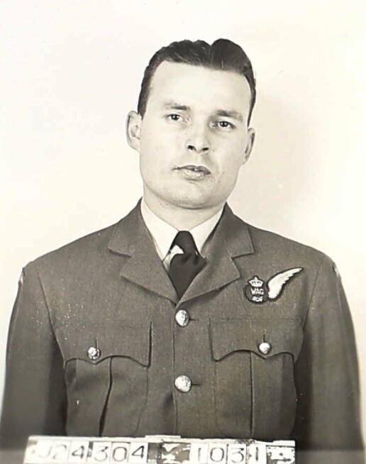 Photo of FRANK TAYLOR LEITHEAD
