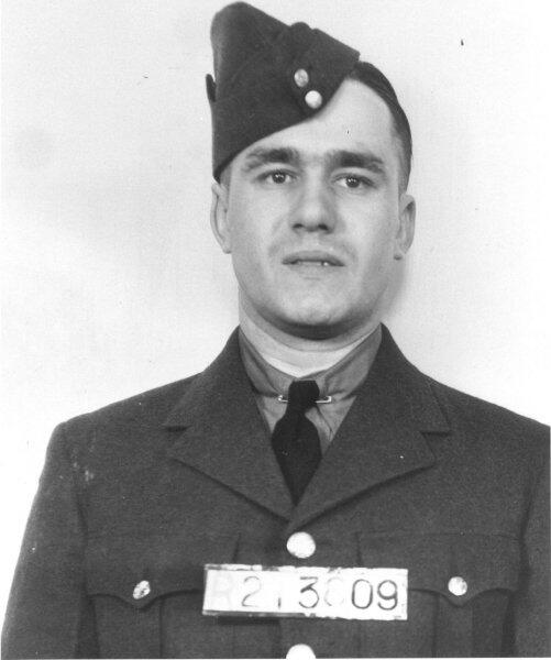 Photo of Leslie Toth