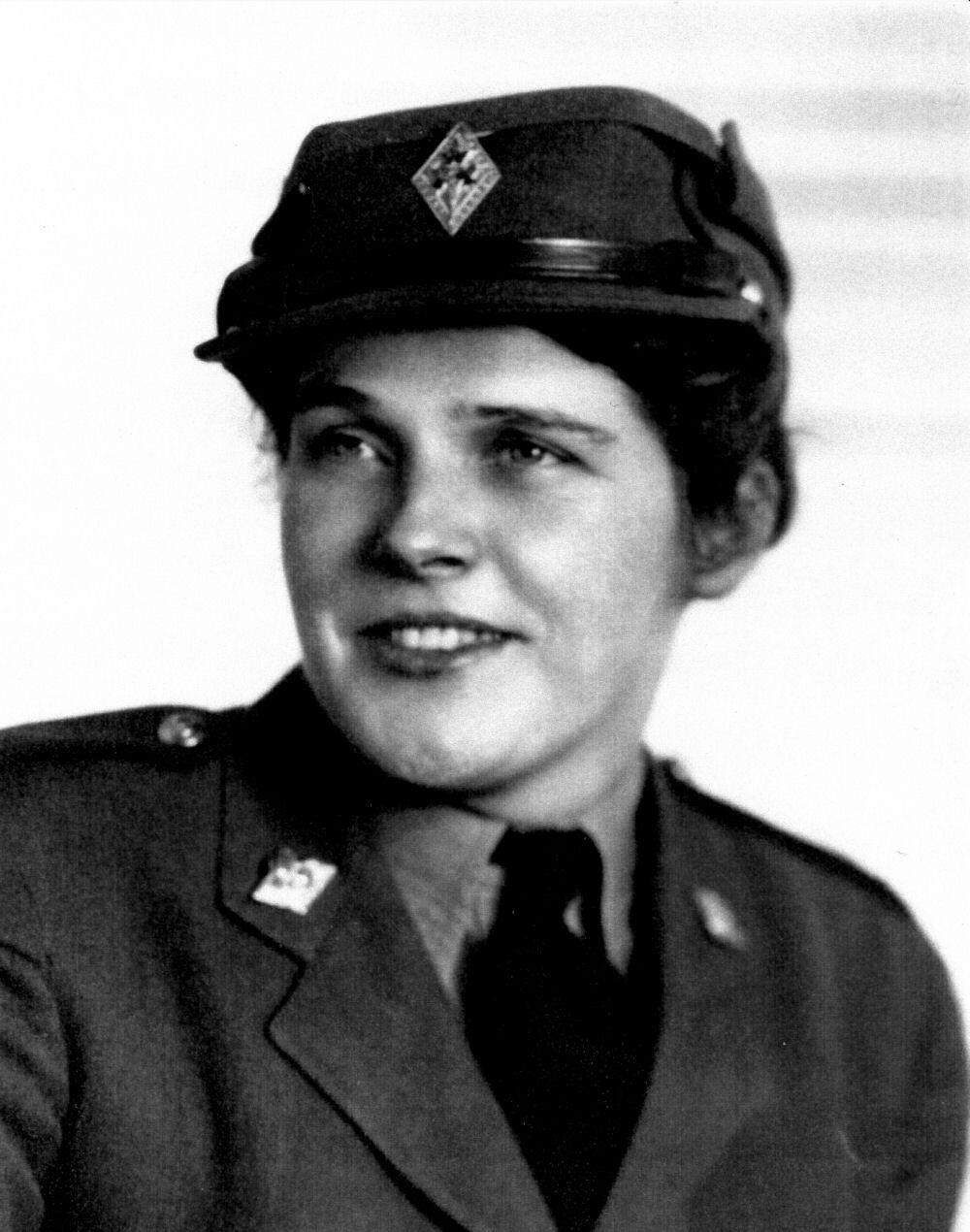 Photo of Evelyn Connor