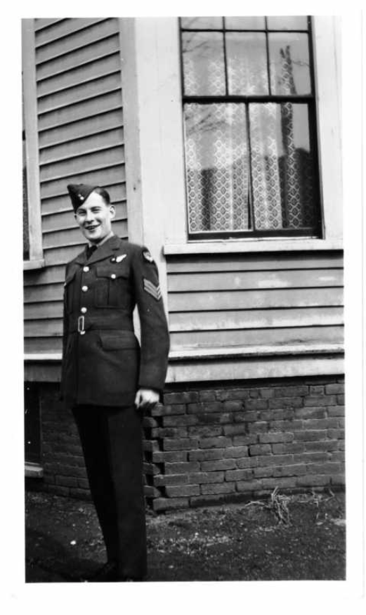 Photo of HARRY FRANCIS MACARTHUR