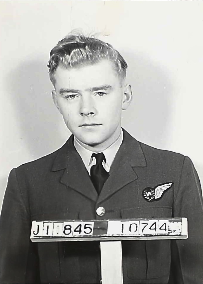 Photo of Earl Willard Dickinson