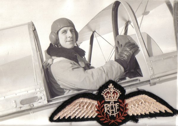 Photo of Lloyd Ellam