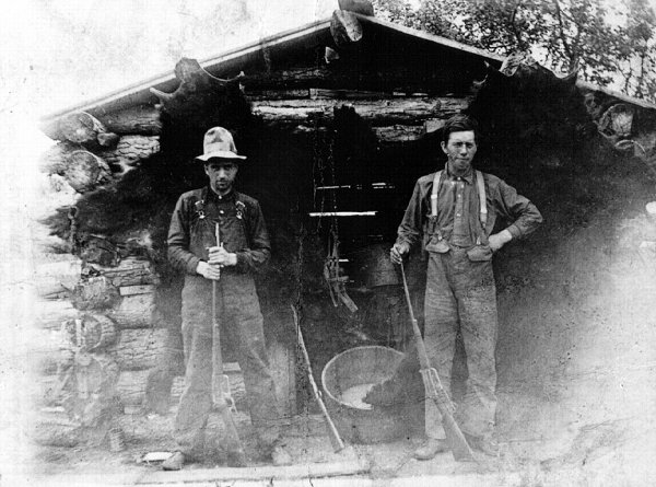 Photo  of Charlie Ivens & Roy Henderson