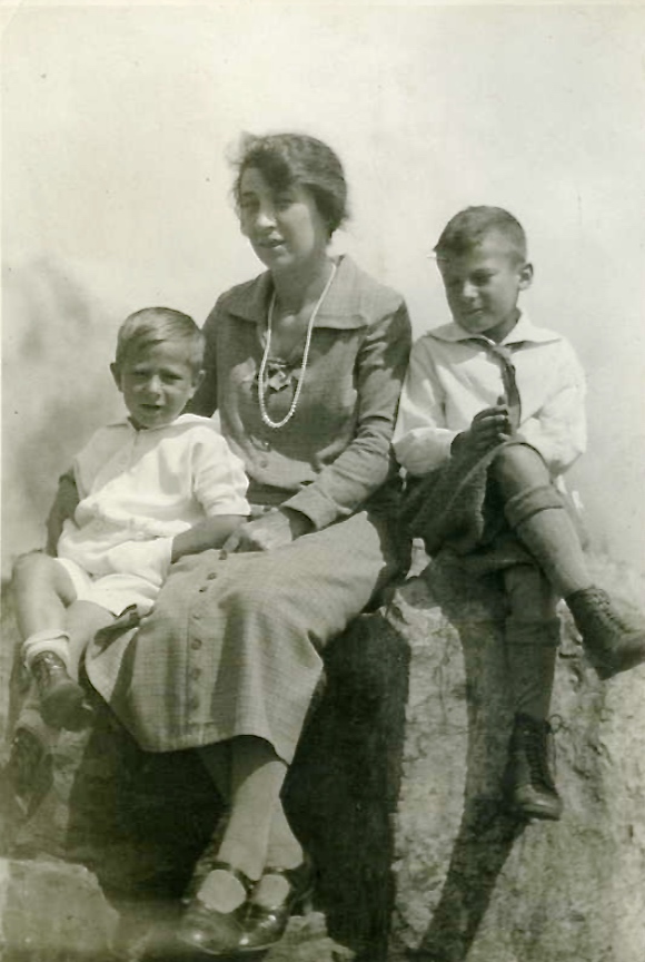 Photo of Mary Ann Carter-Brookes and sons Jack and Tom.