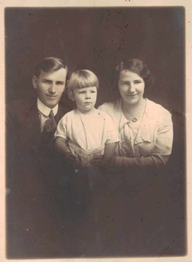 Photo of JOHN VERNON DAVEY