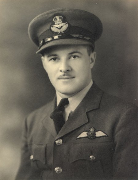 Photo of HARALDUR JOHANNES DAVIDSON