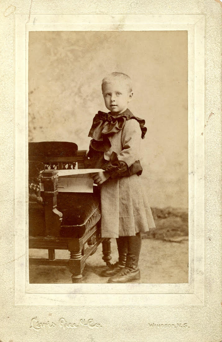 Photo of Irving Lyon