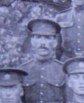 Photo of Harry Ellis