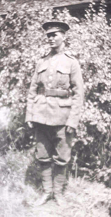 Photo of HAROLD LUMB