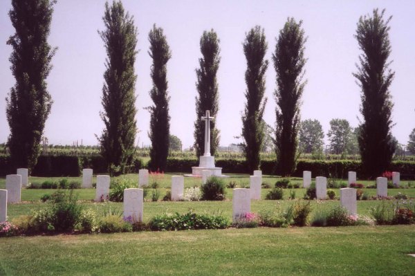 Villanova Canadian War Cemetery