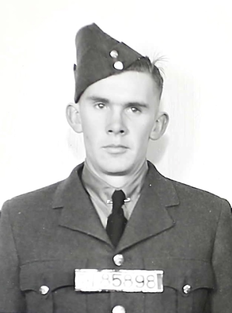 Photo of EZRA MULLOY HANSEN