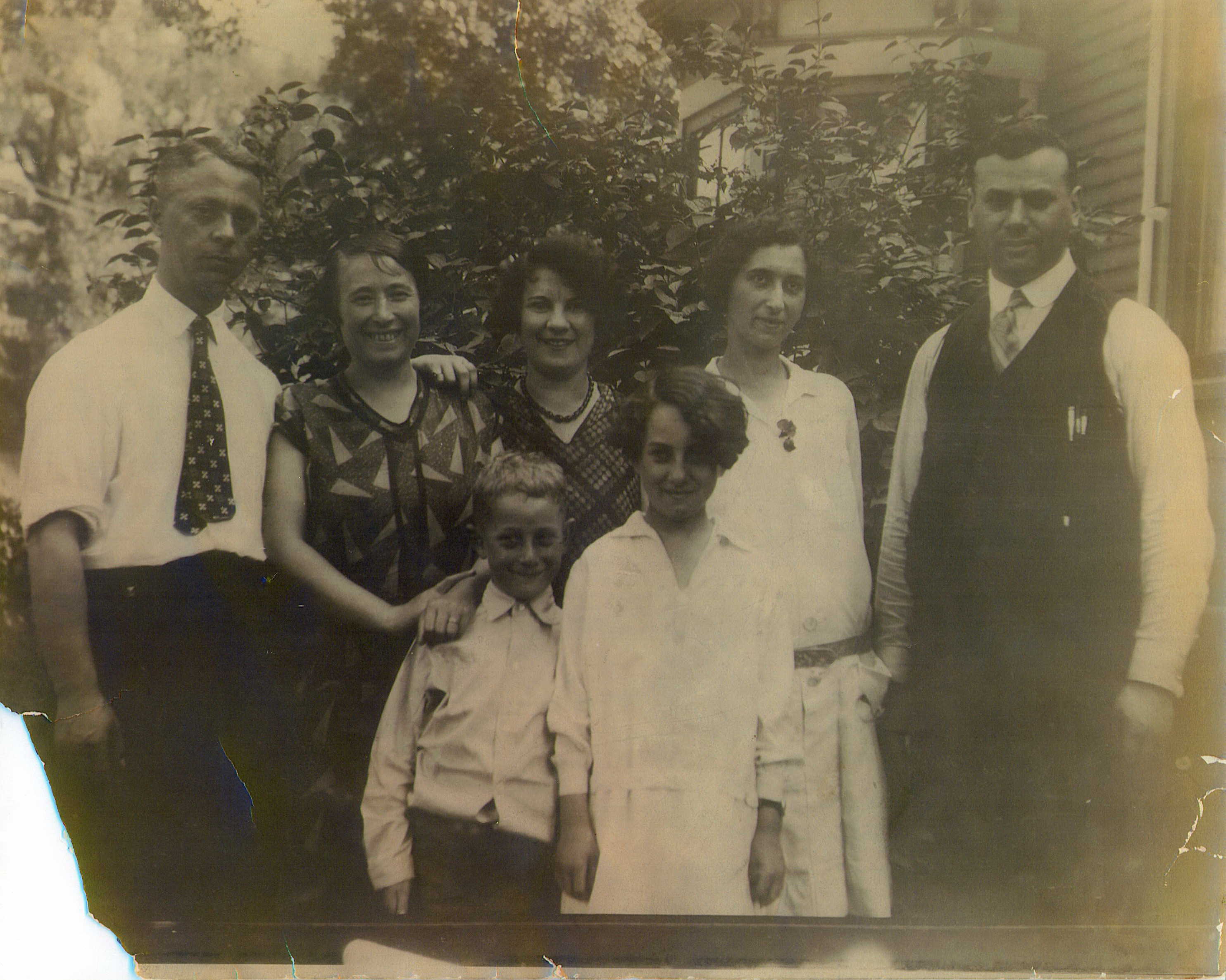 Photo of MORTON RALPH HEINISH