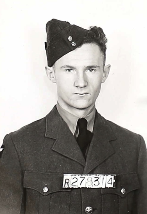 Photo of KENNETH GEORGE WILLIAM HENDERSON