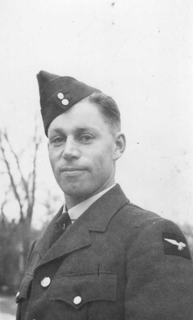 Photo of Walter Horn