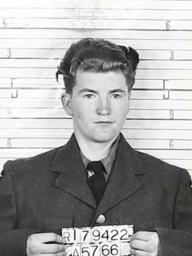 Photo of GORDON WILLIAM LEE