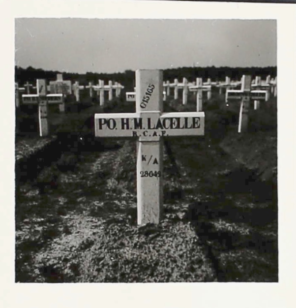 Temporary grave marker