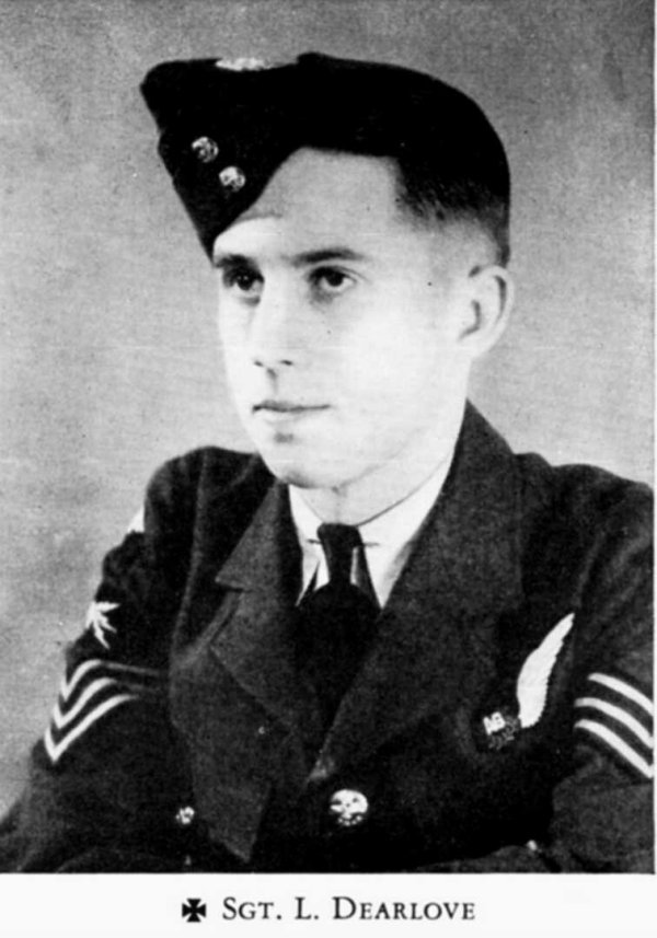 Photo of Lewis Dearlove