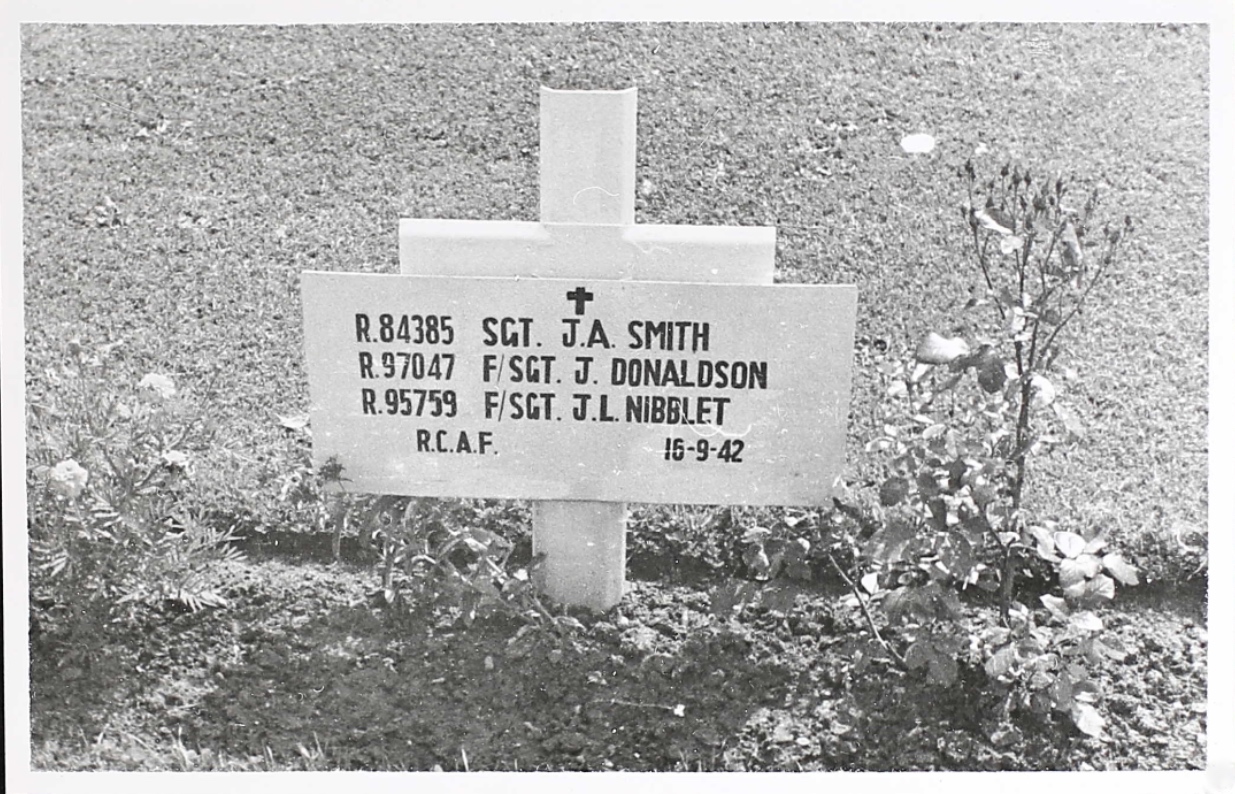 Temporary grave marker