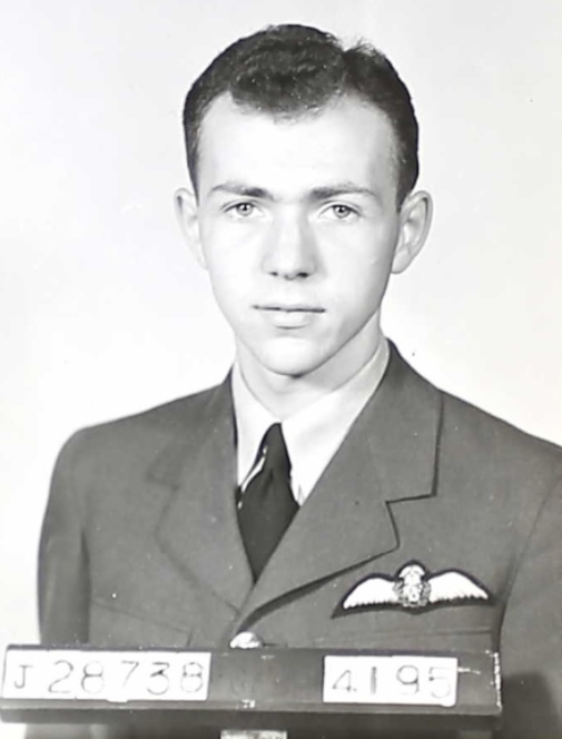 Photo of HARRY KNOBOVITCH