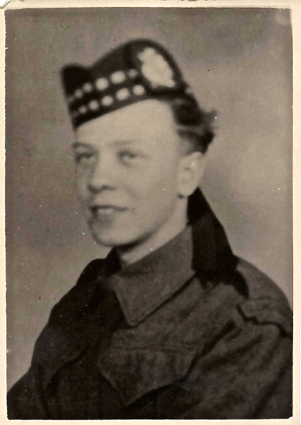 Photo of LLOYD DUNCAN AITKENHEAD