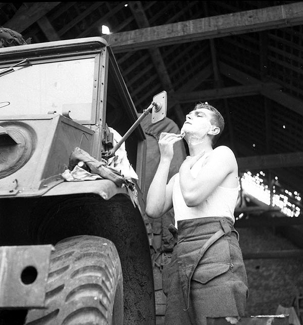 Photo of Harold Hillis