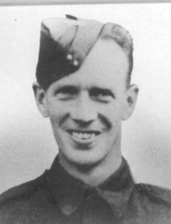 Photo of Kenneth MacLeod