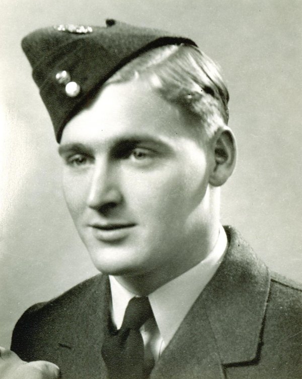 Photo of Gordon Thomas Cook