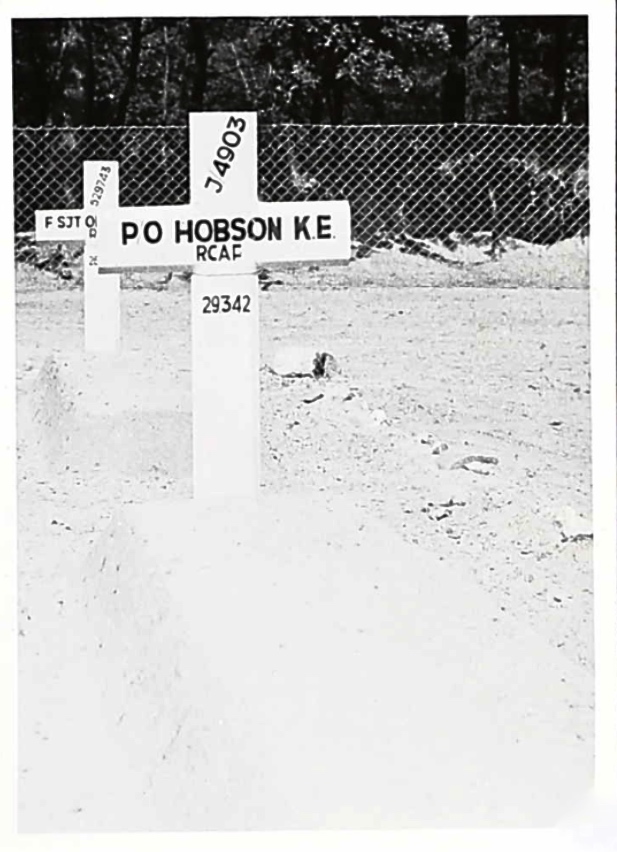 Temporary grave marker