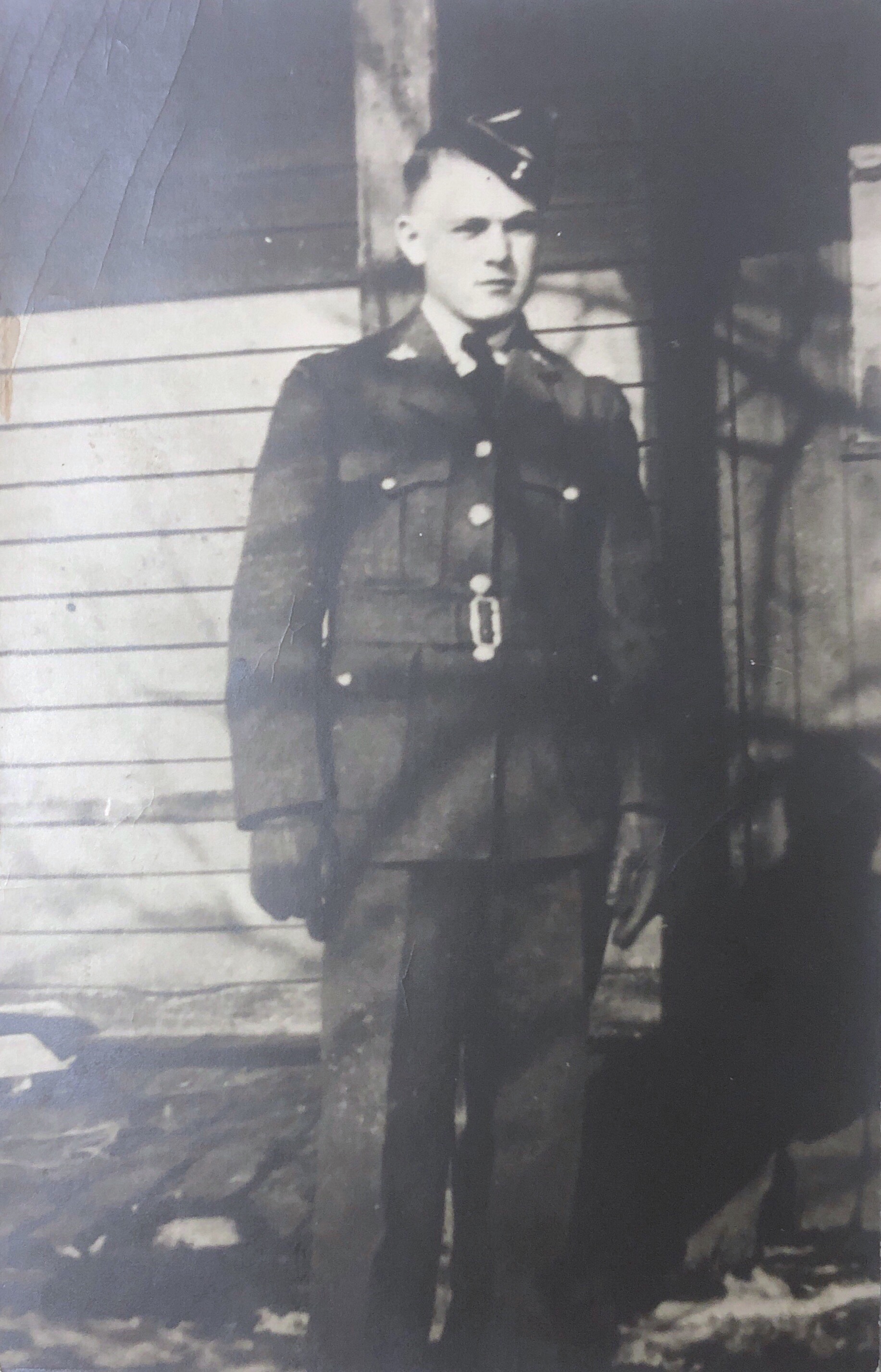 Photo of Leslie George Menzie