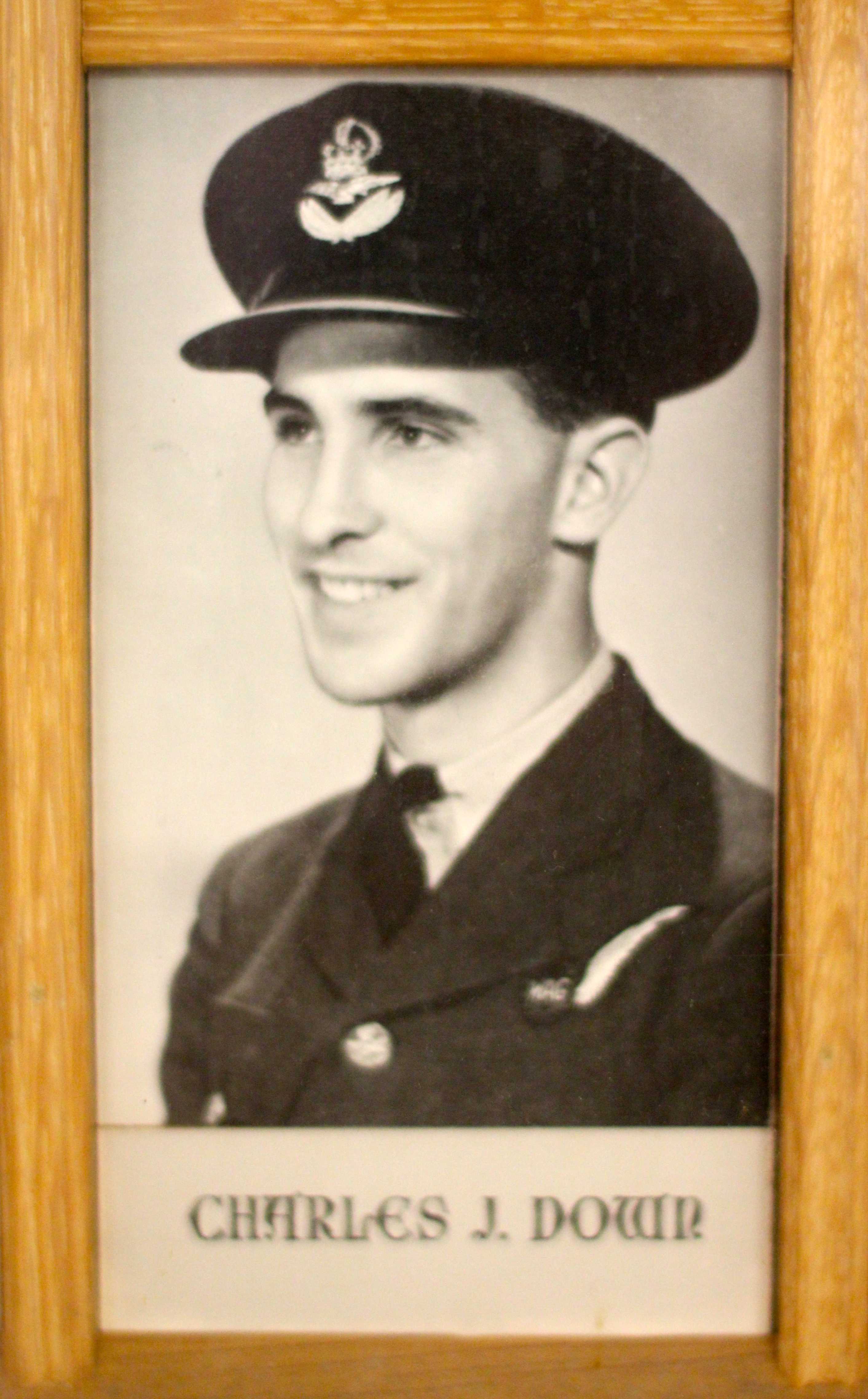 Photo de CHARLES JAMES DOWN