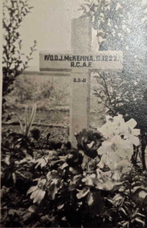 Temporary grave marker