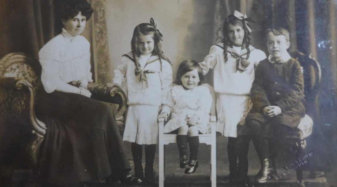 Photo of LESLIE HARCOURT GUYTON