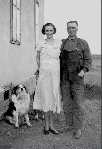 Photo of Everett and Bernice Skuce (1st wife)