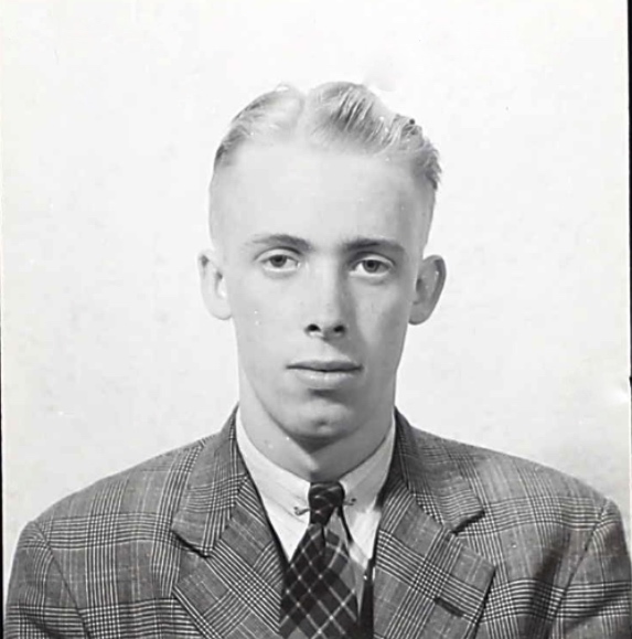 Photo of HARRY EDWARD PETERS