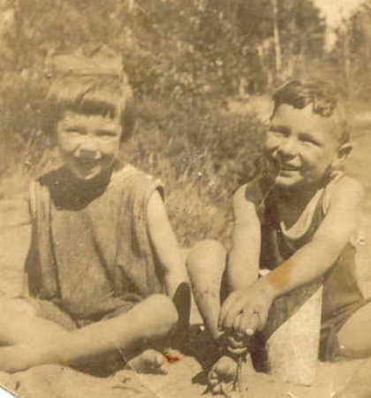 Photo of GORDON HARRY KAY