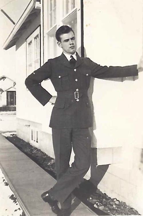 Photo of DENNIS STUART KEMP