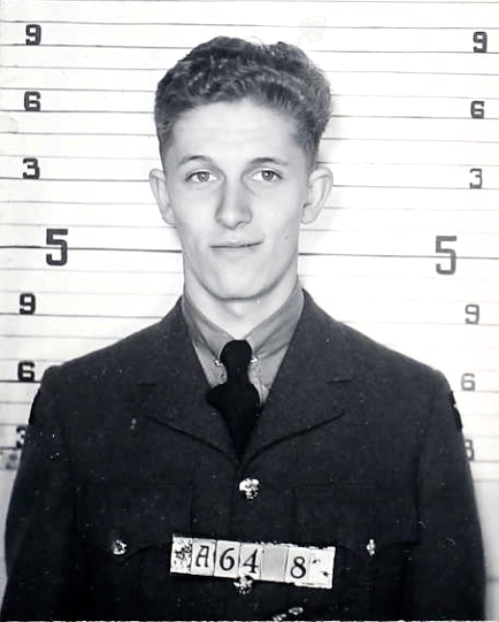 Photo of LESLIE WALTER MATTIN